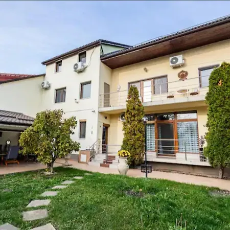 מלון דירות Herodot