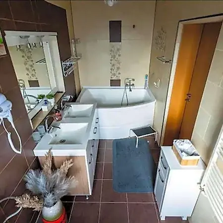 Aparthotel Herodot 4*