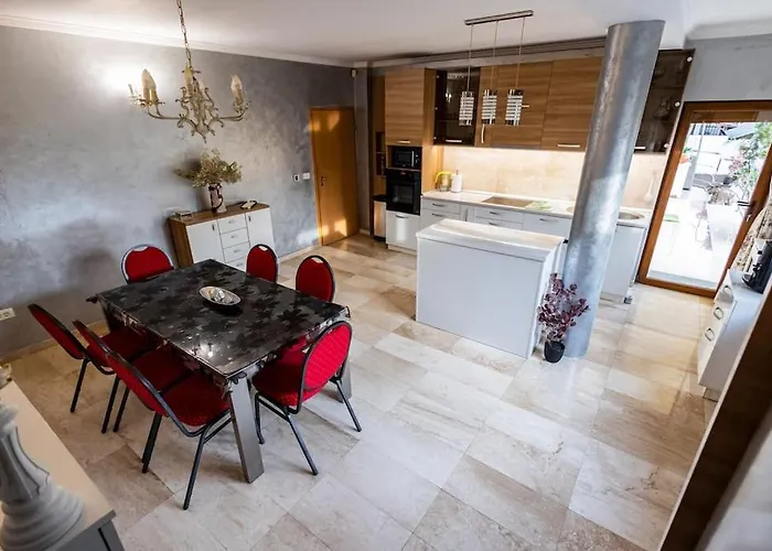 Aparthotel Herodot 4*