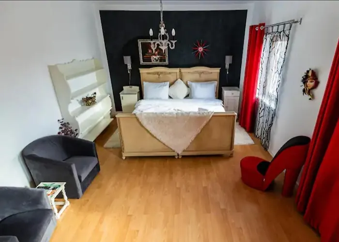 Herodot Aparthotel 4*